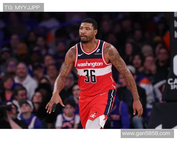 马库斯斯马特的篮球之路与成长历程探秘